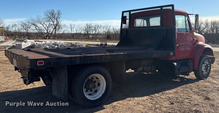 image for item FG2521 1991 International 4700 flatbed truck