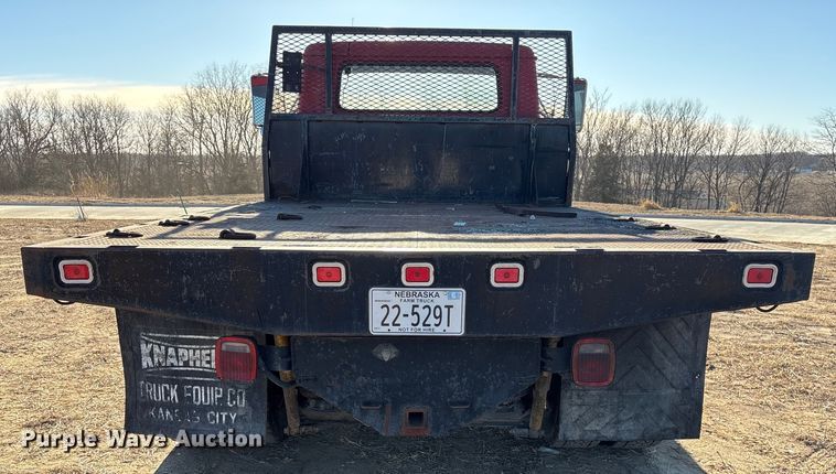 image for item FG2521 1991 International 4700 flatbed truck