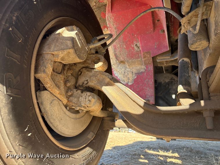 image for item FG2521 1991 International 4700 flatbed truck