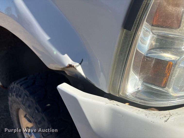 image for item FG2522 2005 Ford F250 Super Duty XL Ext. Cab utility bed pickup truck