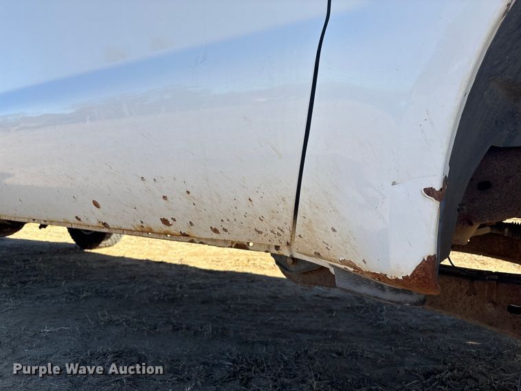 image for item FG2522 2005 Ford F250 Super Duty XL Ext. Cab utility bed pickup truck