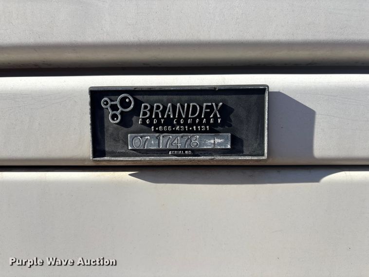 image for item FG2522 2005 Ford F250 Super Duty XL Ext. Cab utility bed pickup truck