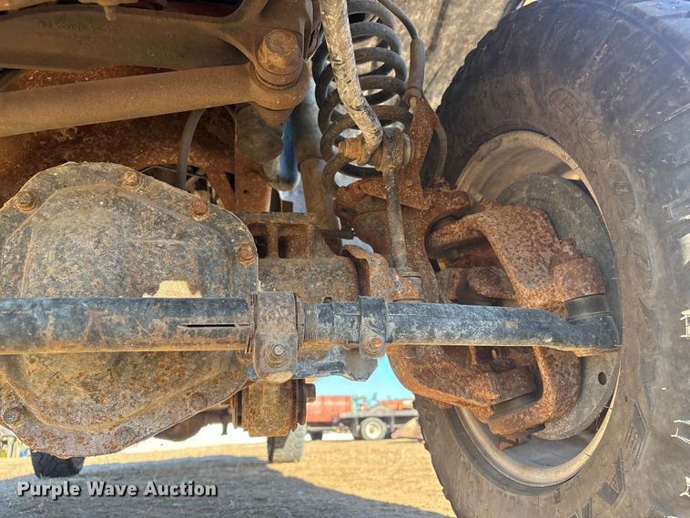 image for item FG2522 2005 Ford F250 Super Duty XL Ext. Cab utility bed pickup truck