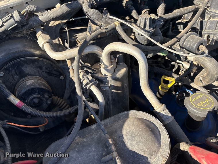 image for item FG2522 2005 Ford F250 Super Duty XL Ext. Cab utility bed pickup truck