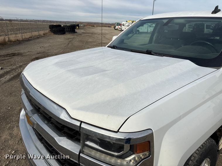 image for item FG2548 2017 Chevrolet Silverado 1500 Ext. Cab pickup truck