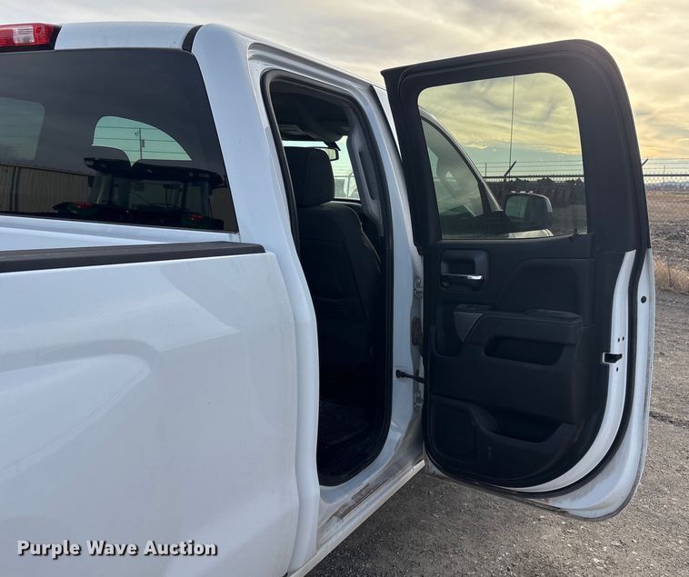 image for item FG2548 2017 Chevrolet Silverado 1500 Ext. Cab pickup truck