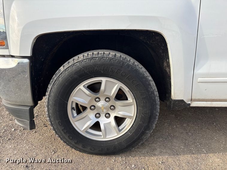 image for item FG2548 2017 Chevrolet Silverado 1500 Ext. Cab pickup truck