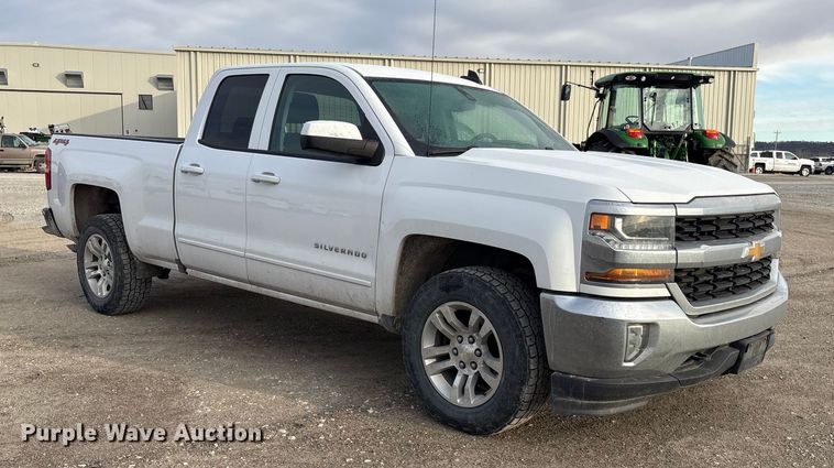 image for item FG2549 2018 Chevrolet Silverado Ext. Cab pickup truck