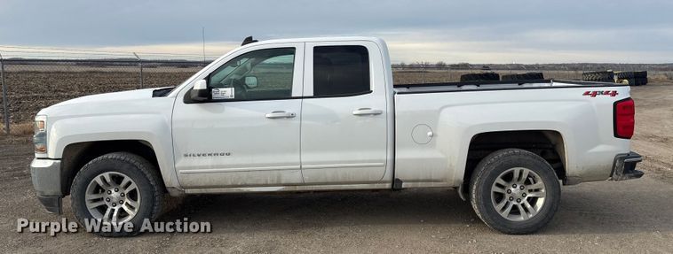 image for item FG2549 2018 Chevrolet Silverado Ext. Cab pickup truck