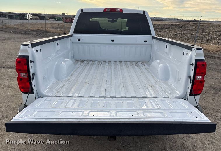 image for item FG2549 2018 Chevrolet Silverado Ext. Cab pickup truck