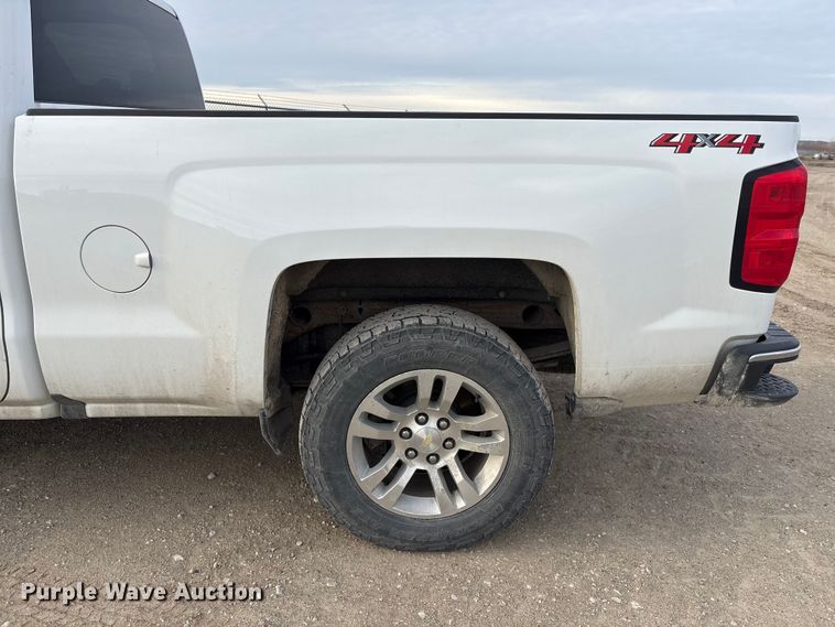 image for item FG2549 2018 Chevrolet Silverado Ext. Cab pickup truck