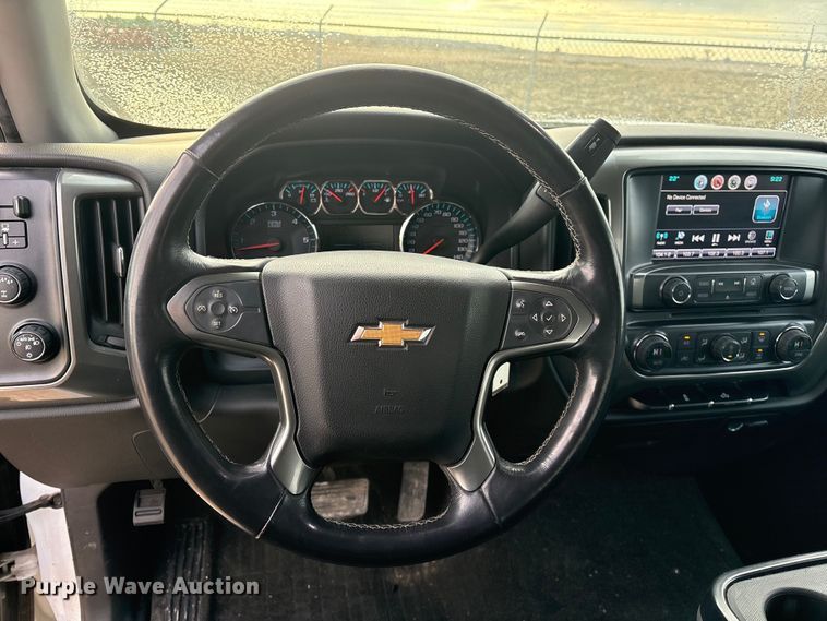 image for item FG2549 2018 Chevrolet Silverado Ext. Cab pickup truck