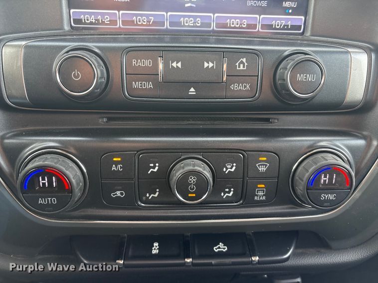 image for item FG2549 2018 Chevrolet Silverado Ext. Cab pickup truck