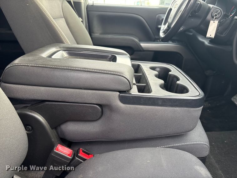 image for item FG2549 2018 Chevrolet Silverado Ext. Cab pickup truck