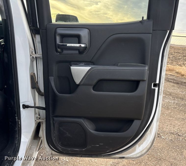 image for item FG2549 2018 Chevrolet Silverado Ext. Cab pickup truck