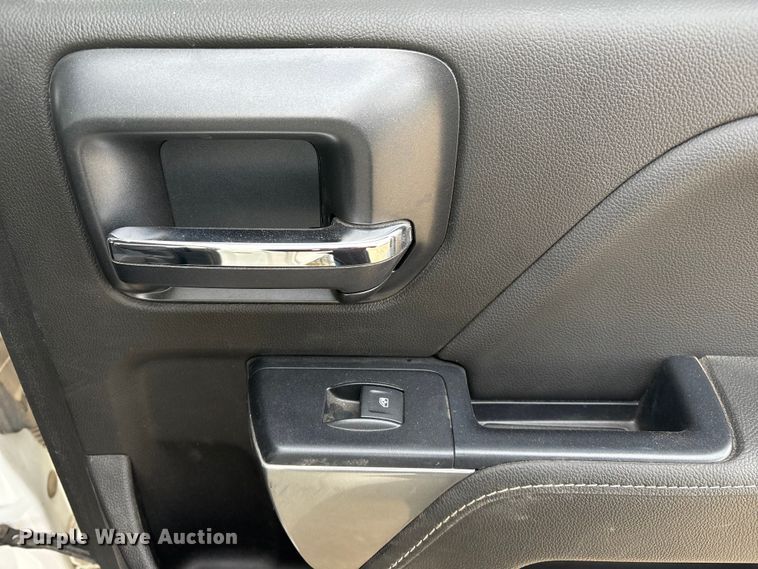 image for item FG2549 2018 Chevrolet Silverado Ext. Cab pickup truck