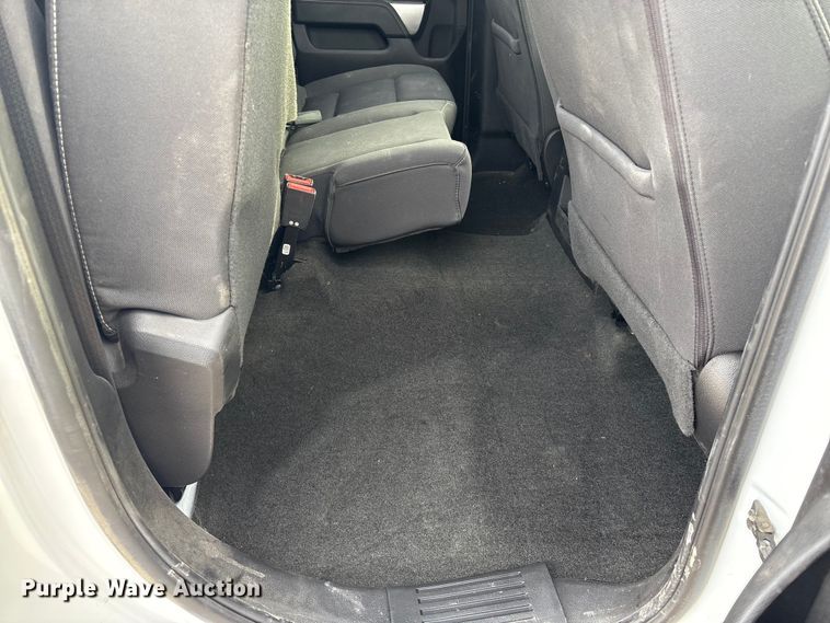 image for item FG2549 2018 Chevrolet Silverado Ext. Cab pickup truck