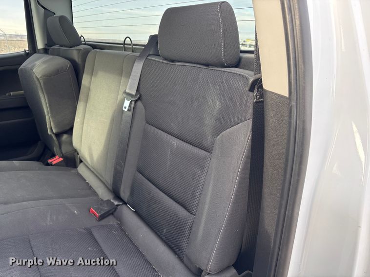 image for item FG2549 2018 Chevrolet Silverado Ext. Cab pickup truck