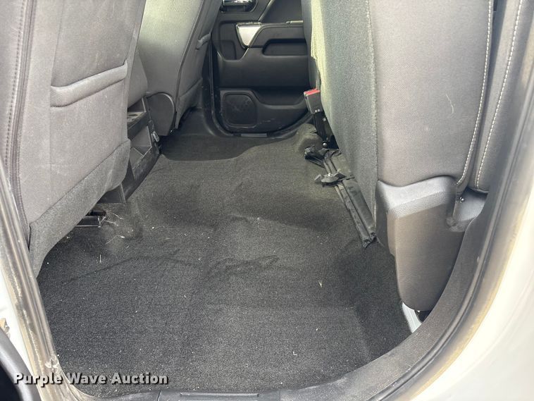 image for item FG2549 2018 Chevrolet Silverado Ext. Cab pickup truck