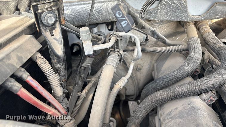 image for item FG2549 2018 Chevrolet Silverado Ext. Cab pickup truck