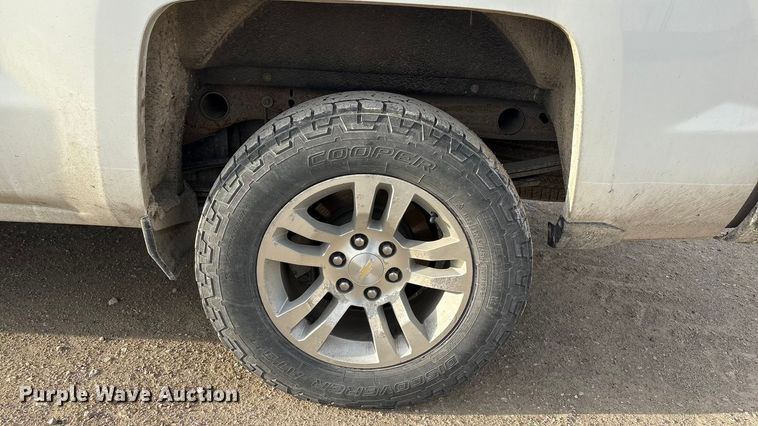 image for item FG2549 2018 Chevrolet Silverado Ext. Cab pickup truck