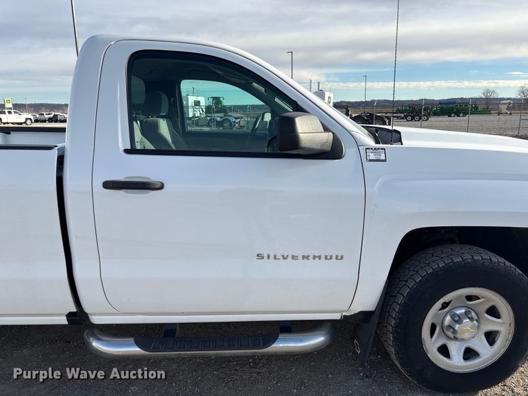 image for item FG2550 2016 Chevrolet Silverado pickup truck