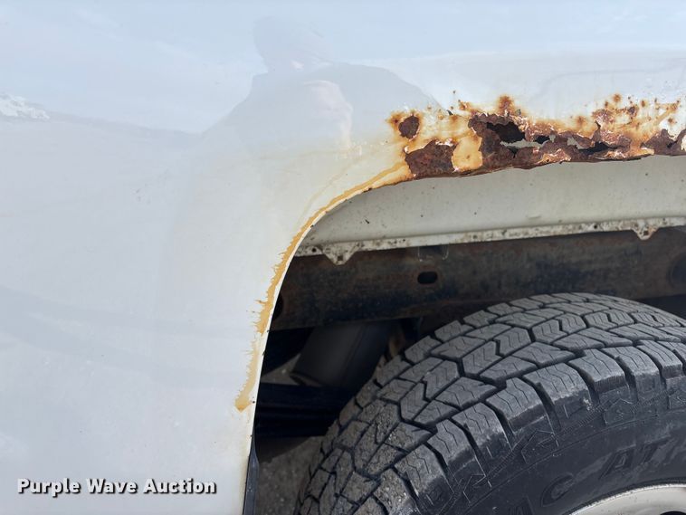 image for item FG2550 2016 Chevrolet Silverado pickup truck