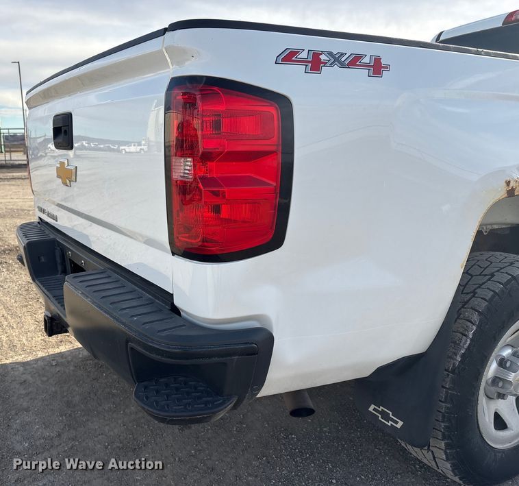 image for item FG2550 2016 Chevrolet Silverado pickup truck