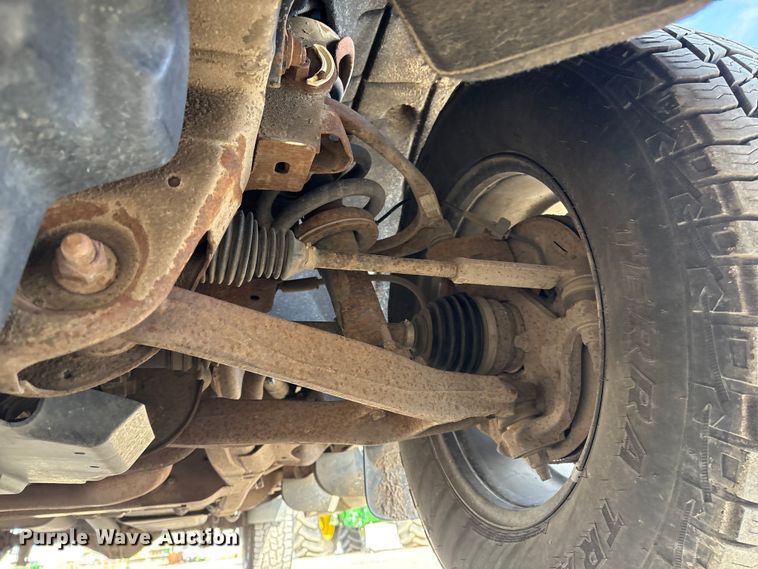 image for item FG2550 2016 Chevrolet Silverado pickup truck