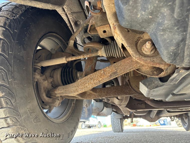 image for item FG2550 2016 Chevrolet Silverado pickup truck