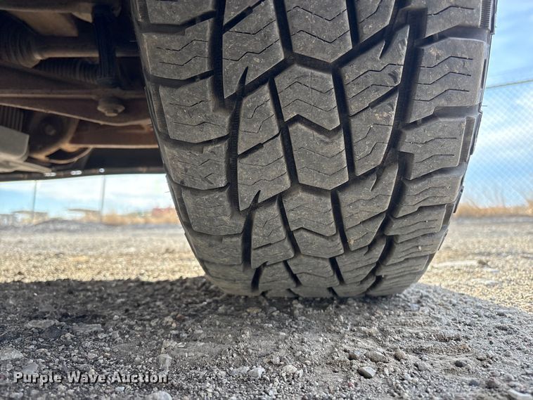 image for item FG2550 2016 Chevrolet Silverado pickup truck