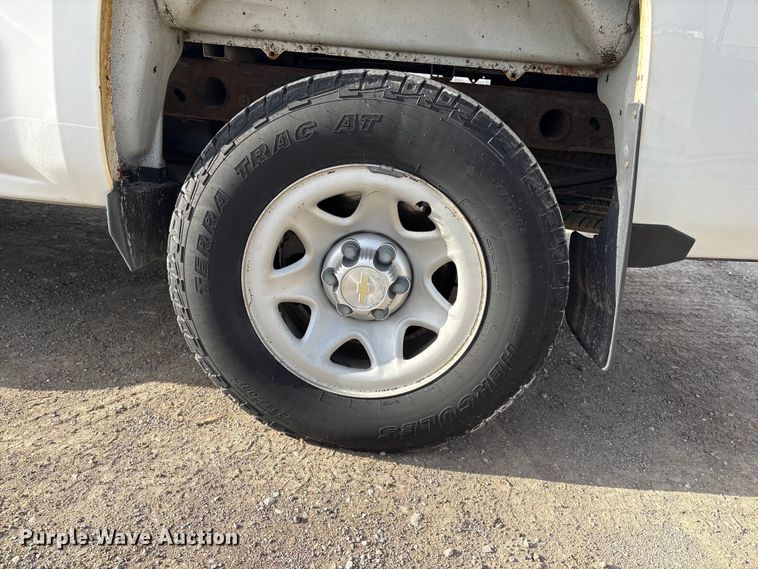 image for item FG2550 2016 Chevrolet Silverado pickup truck