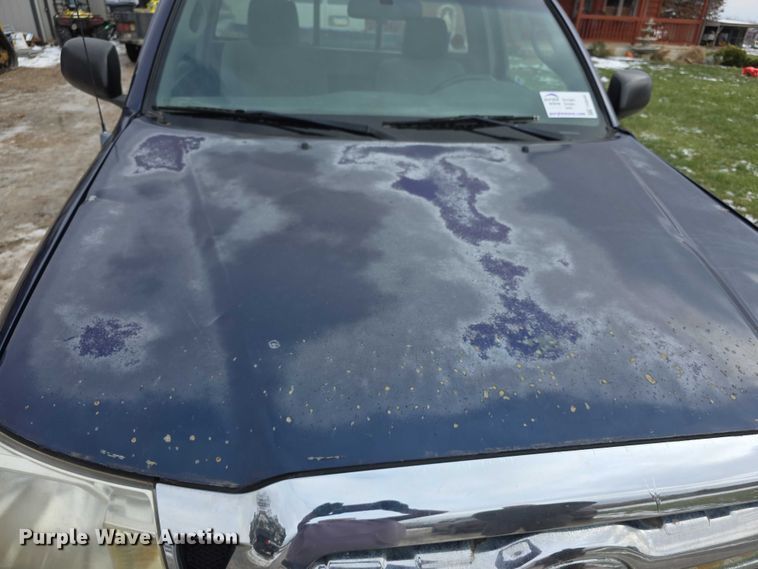 image for item FI0645 2006 Toyota Tacoma PreRunner pickup truck