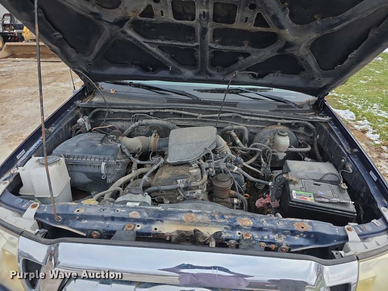 image for item FI0645 2006 Toyota Tacoma PreRunner pickup truck