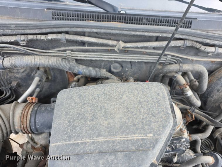 image for item FI0645 2006 Toyota Tacoma PreRunner pickup truck