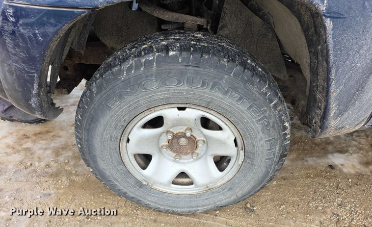 image for item FI0645 2006 Toyota Tacoma PreRunner pickup truck