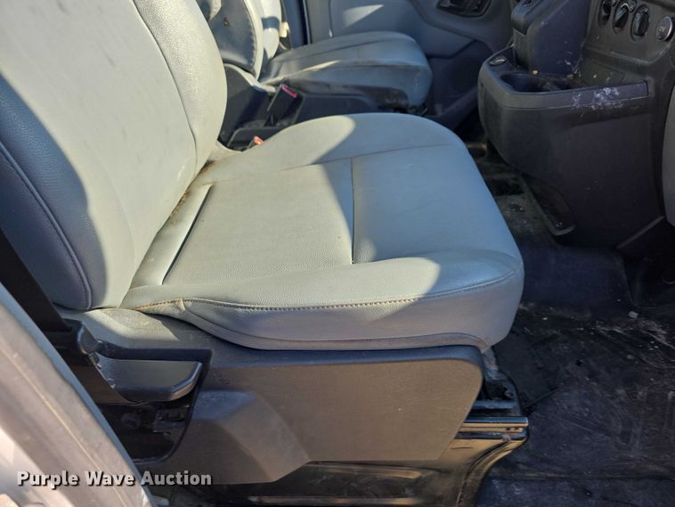 image for item FI0752 2019 Ford Transit 250 van