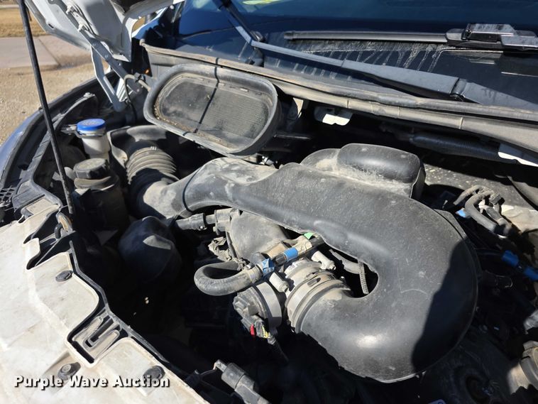 image for item FI0752 2019 Ford Transit 250 van