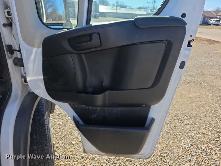 image for item FI0761 2017 RAM ProMaster 2500 van