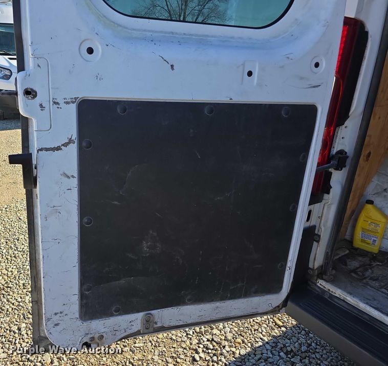 image for item FI0761 2017 RAM ProMaster 2500 van