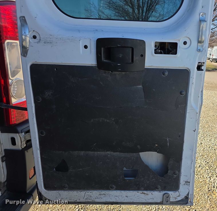 image for item FI0761 2017 RAM ProMaster 2500 van