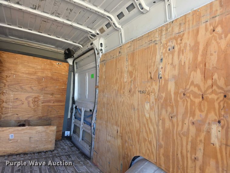 image for item FI0761 2017 RAM ProMaster 2500 van