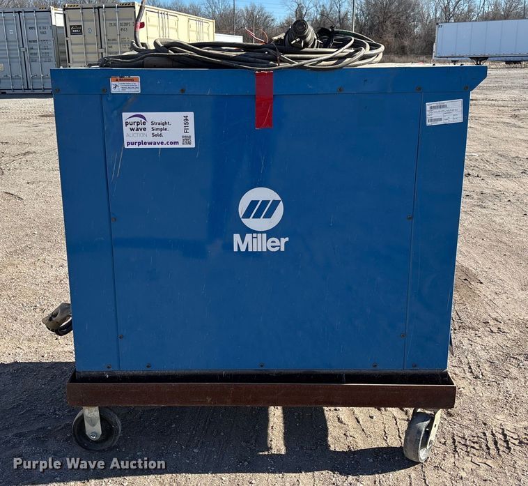 image for item FI1594 Miller GPS-1500V welding power supply