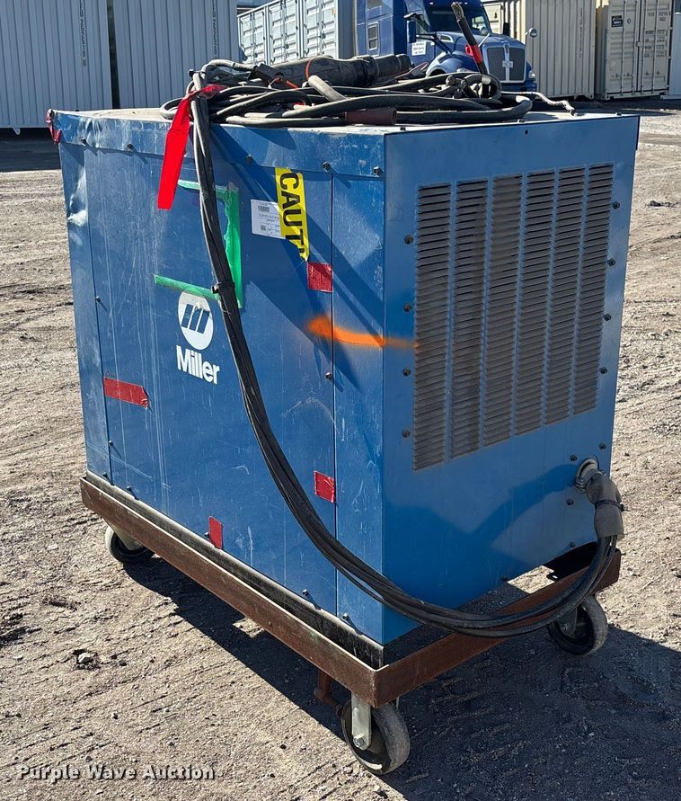 image for item FI1594 Miller GPS-1500V welding power supply