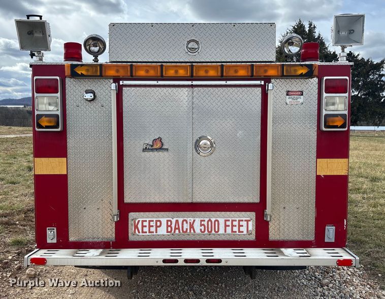 image for item FI1643 1997 Ford F450 Super Duty rescue vehicle