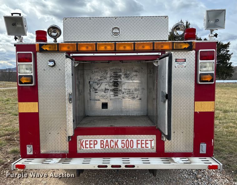 image for item FI1643 1997 Ford F450 Super Duty rescue vehicle