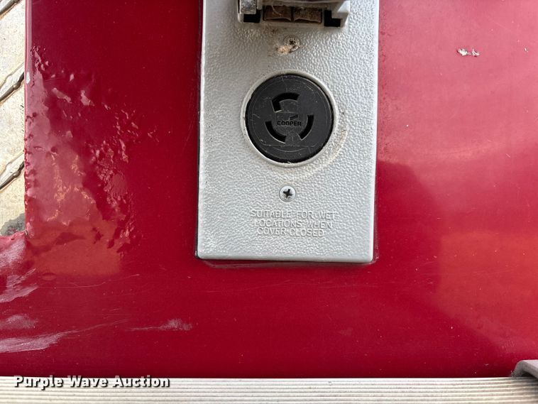 image for item FI1643 1997 Ford F450 Super Duty rescue vehicle