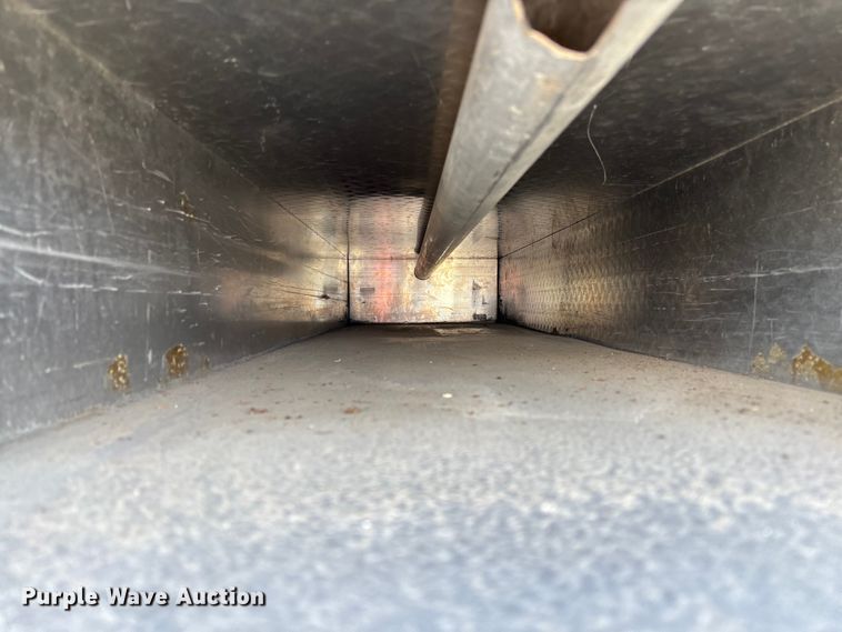 image for item FI1643 1997 Ford F450 Super Duty rescue vehicle