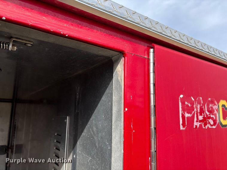 image for item FI1643 1997 Ford F450 Super Duty rescue vehicle