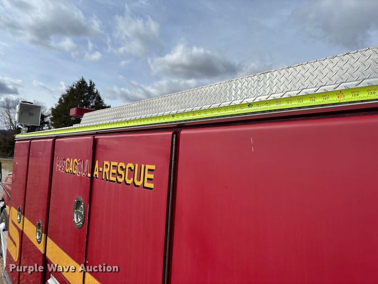 image for item FI1643 1997 Ford F450 Super Duty rescue vehicle